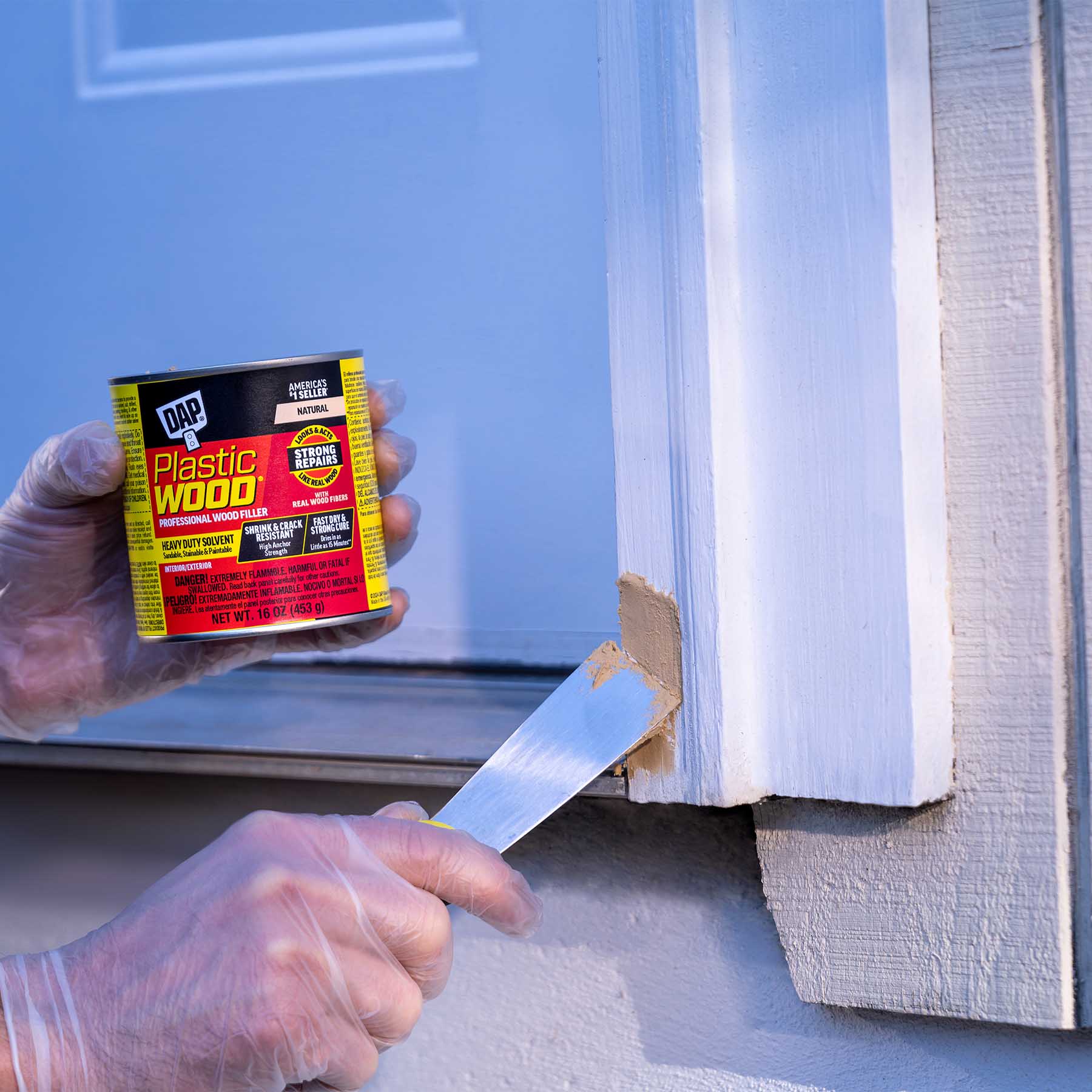 plasticwoodsolvent_16ozcan_appshot_exteriordoorframe_21506_6x6-jpg